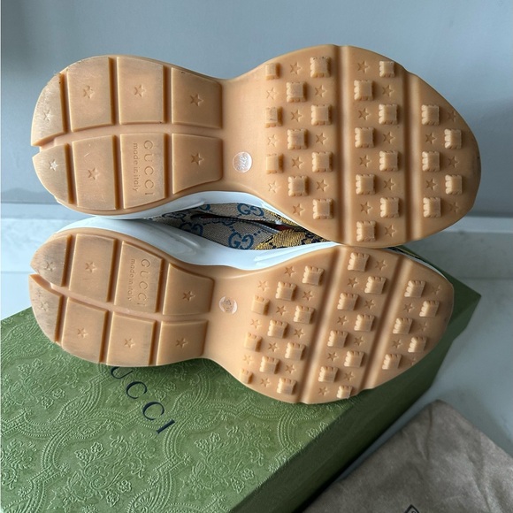 GUCCI Monogram Multicolor Demetra Women’s Rhyton Sneakers Yellow Blue Tobasco - Picture 9 of 10